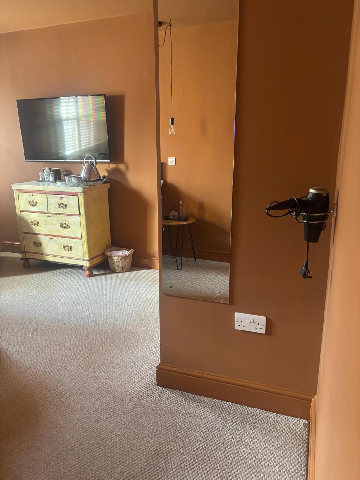 Hues - Guest house Castle Cary